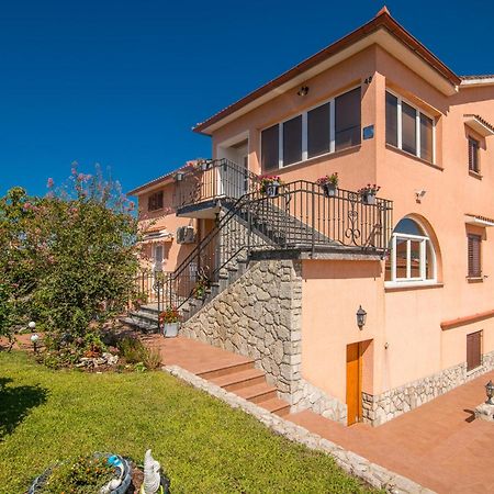 Apartments Prendivoj Малинска Экстерьер фото