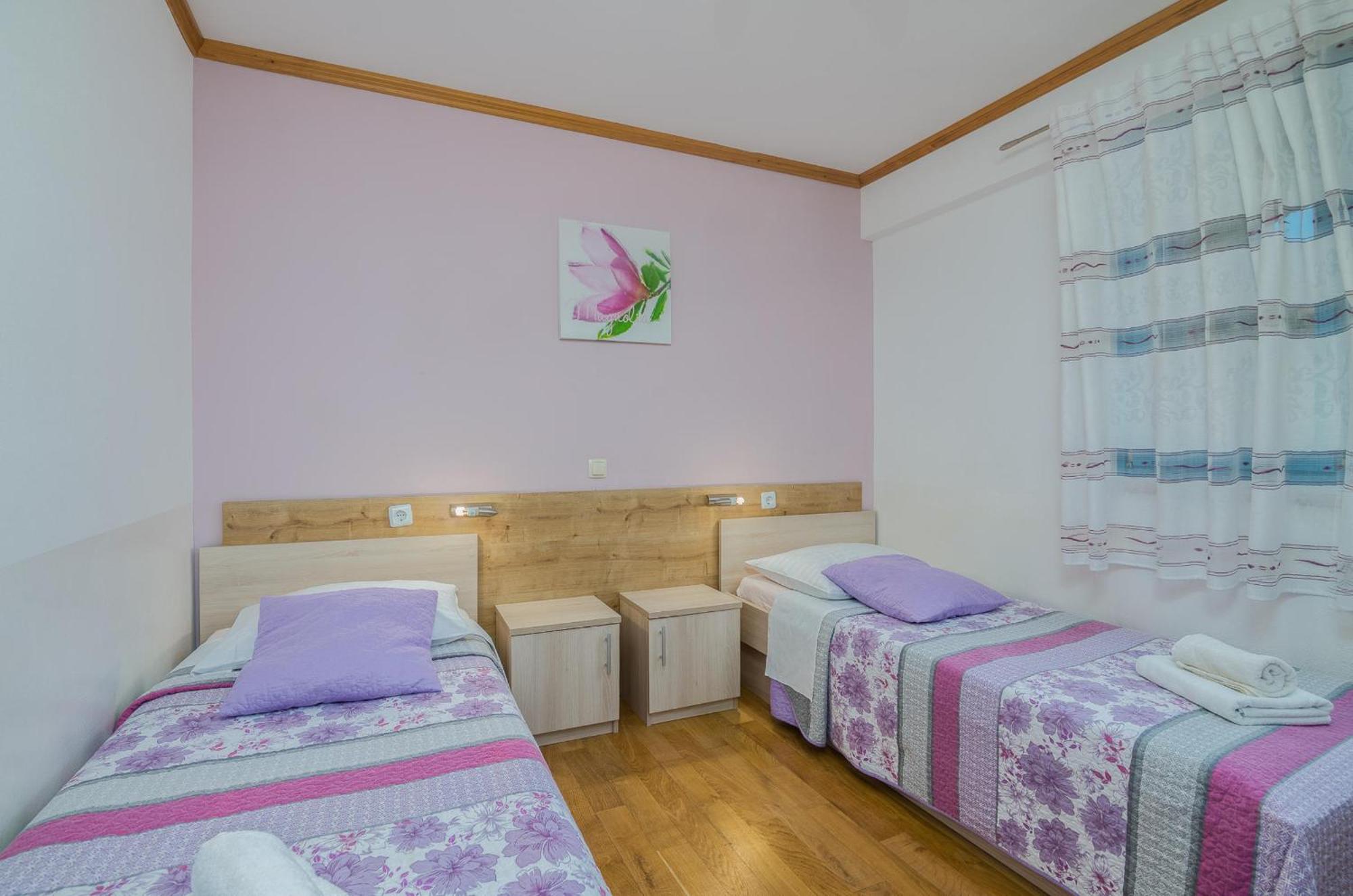 Apartments Prendivoj Малинска Экстерьер фото