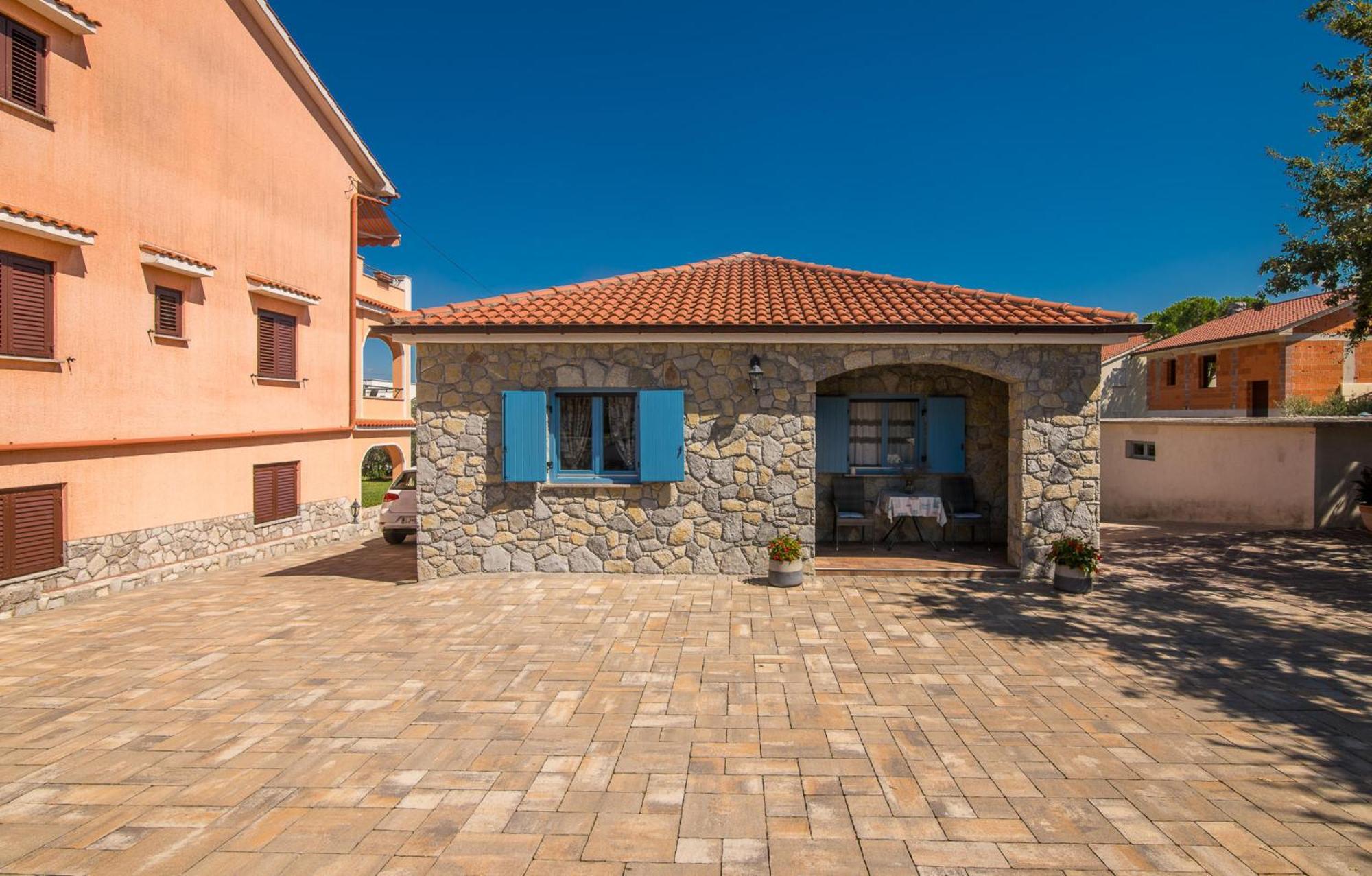 Apartments Prendivoj Малинска Экстерьер фото