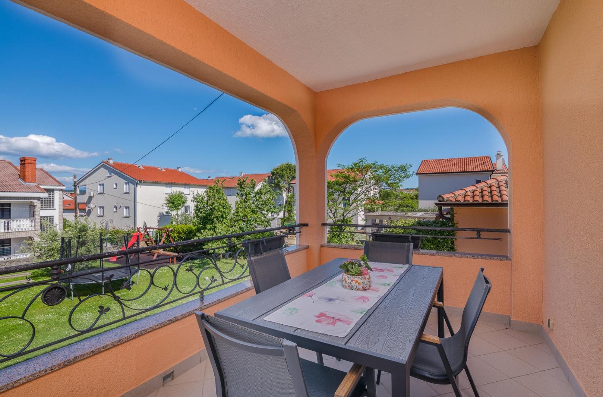 Apartments Prendivoj Малинска Экстерьер фото