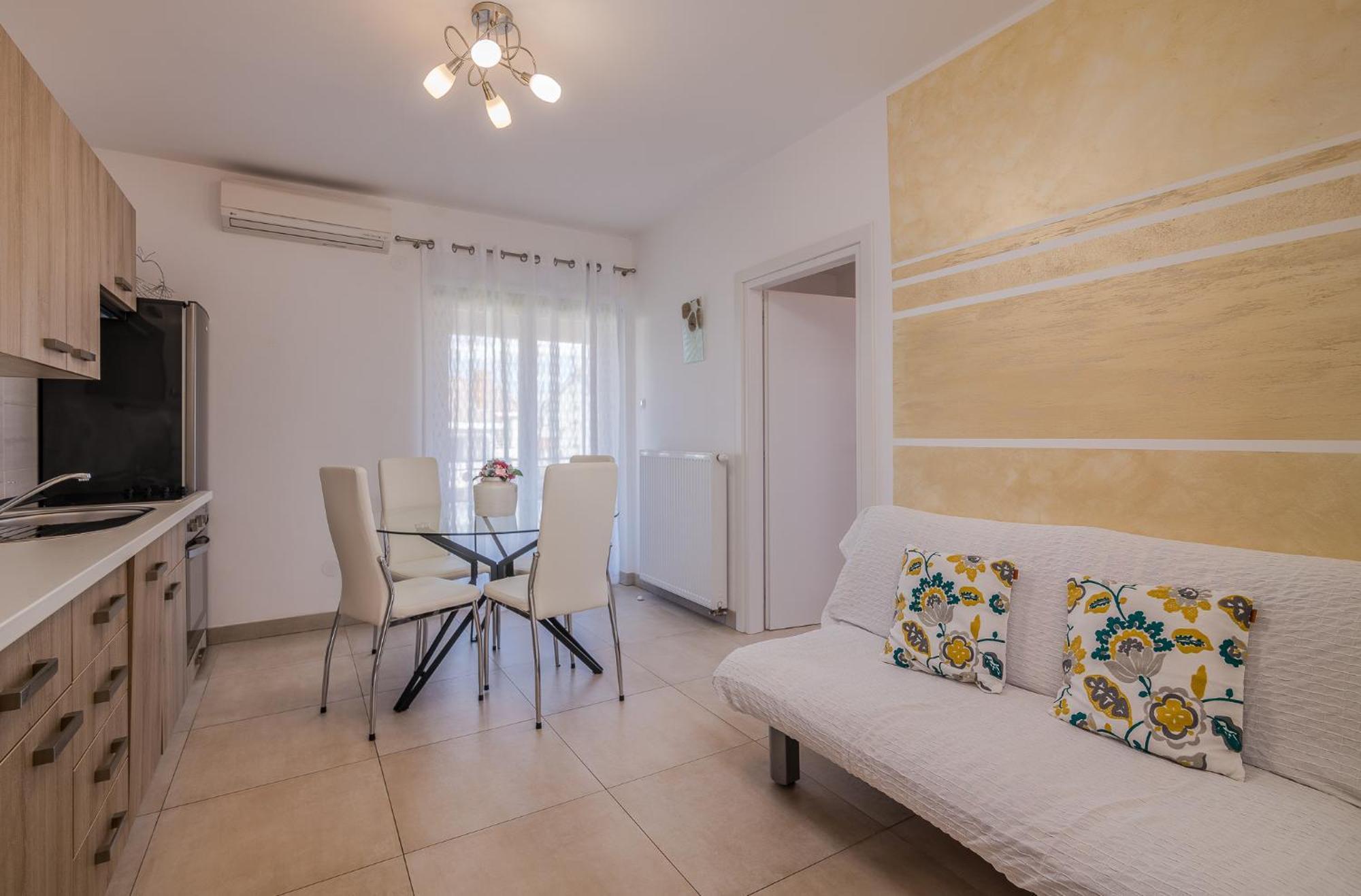 Apartments Prendivoj Малинска Экстерьер фото